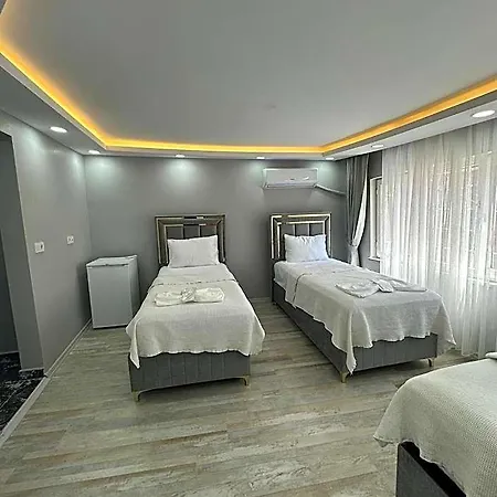 Immor Akkus Hotel 2*