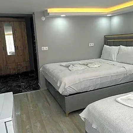 Immor Akkus Istanbul