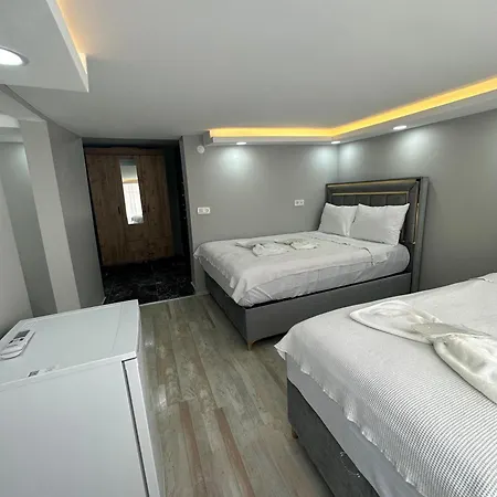 Immor Akkus Istanbul